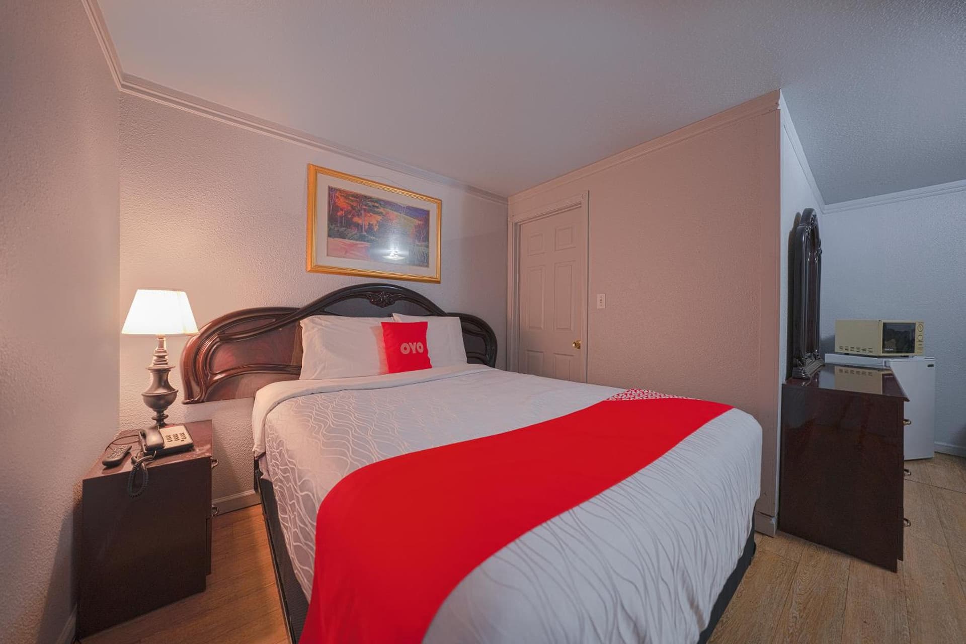 OYO Hotel Portland OR near Airport gallery photo in Gresham, OR — image 84