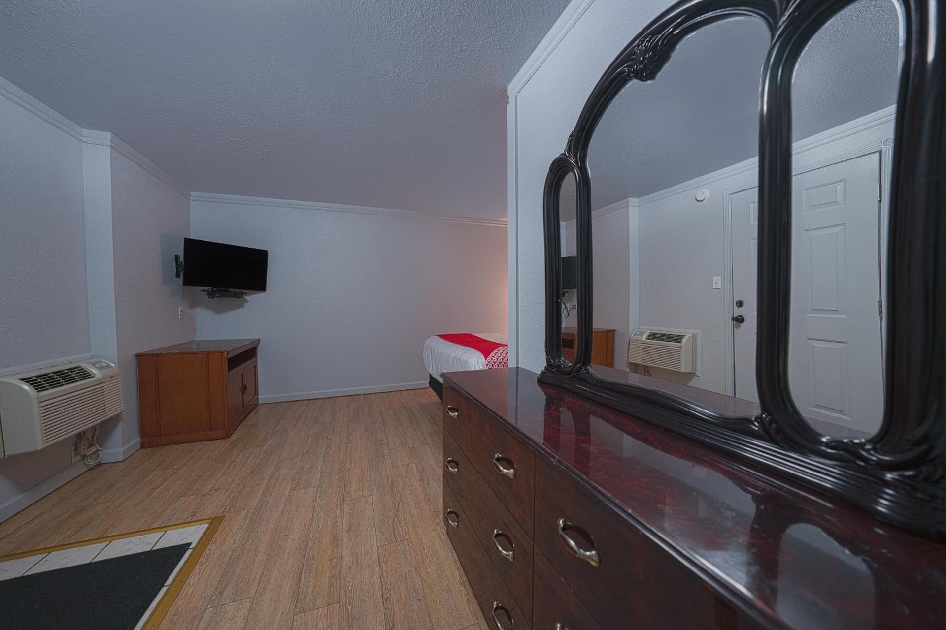 OYO Hotel Portland OR near Airport gallery photo in Gresham, OR — image 37