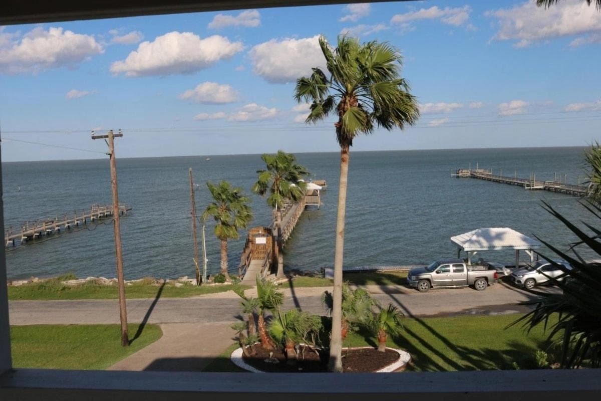 Pelican Bay Resort gallery photo in Rockport, TX — image 41