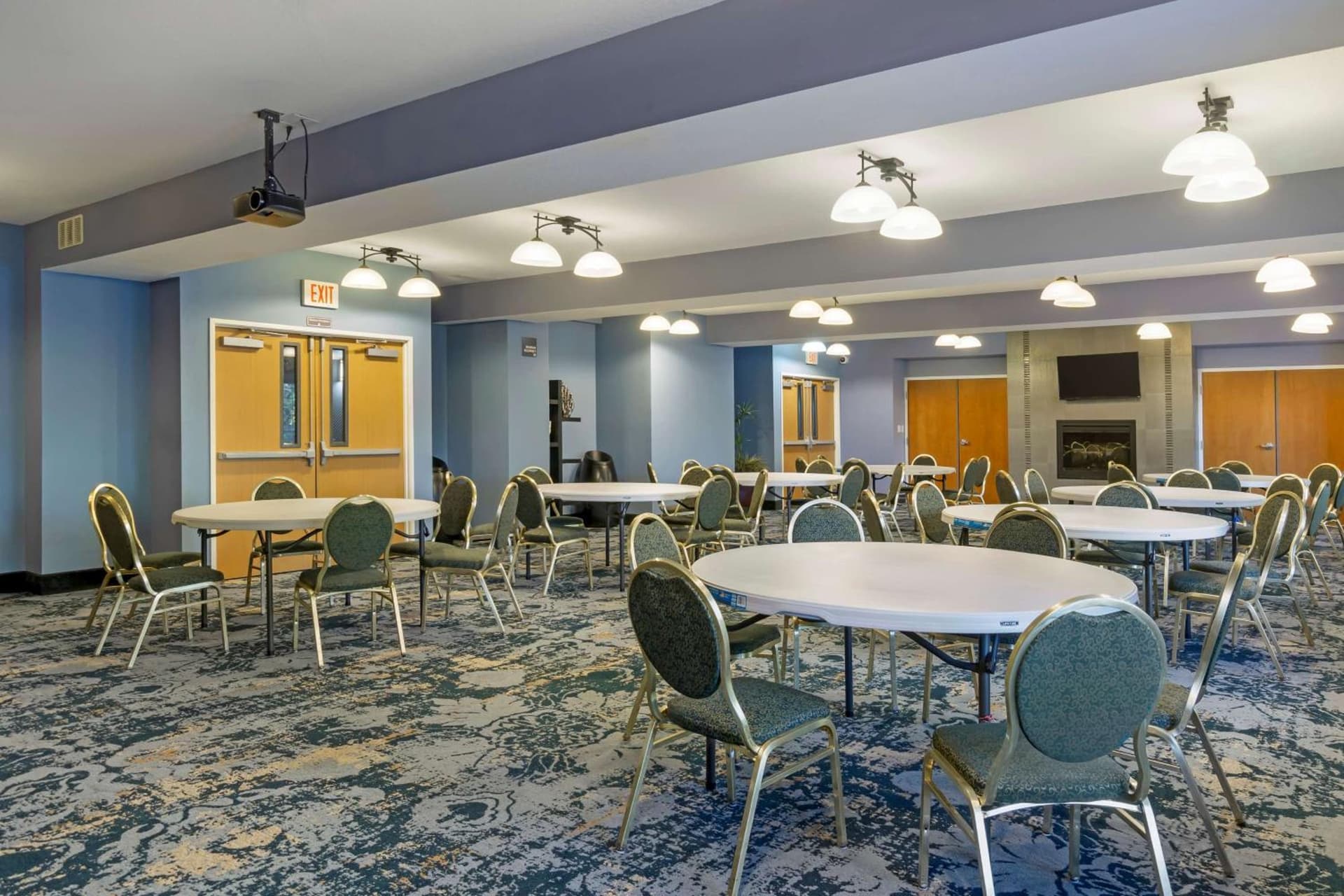Best Western PLUS Mountain View Auburn Inn gallery photo in Auburn, WA — image 53