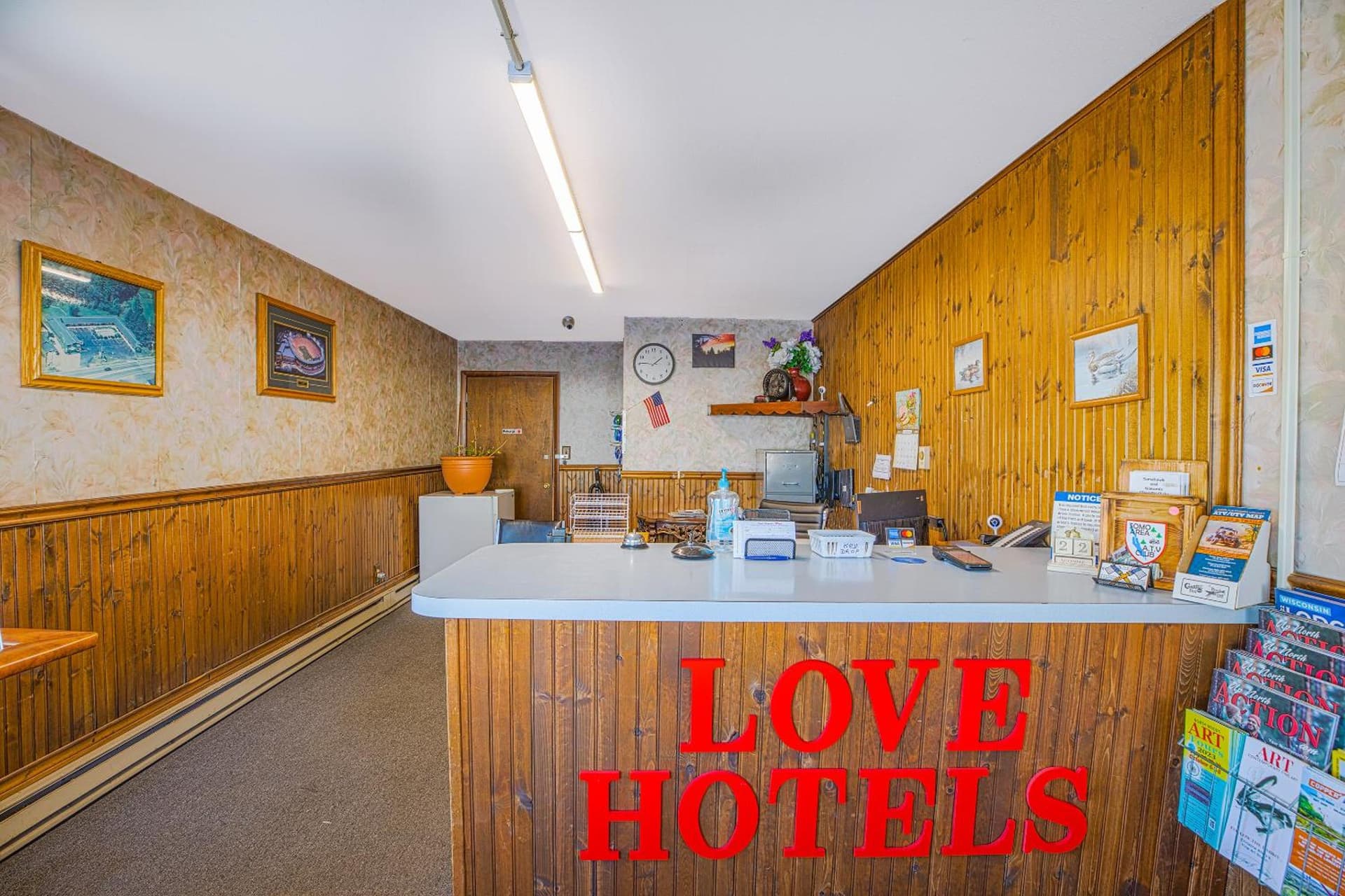 Love Hotels Tomahawk by OYO at Lake Mohawksin WI property views in Tomahawk, WI — gallery photo 3