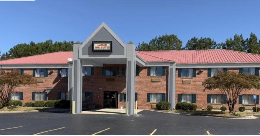 Budget Inn, Hwy 41 featured exterior or lobby in Barnesville, GA — similar hotel
