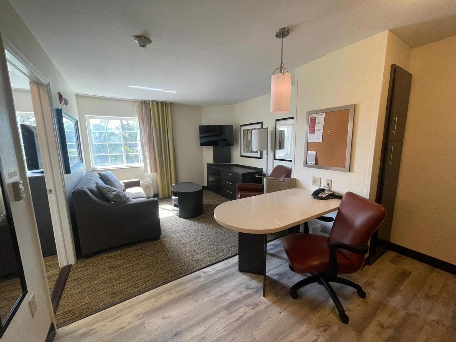 Candlewood Suites Secaucus by IHG interior in Secaucus, NJ — gallery photo 2