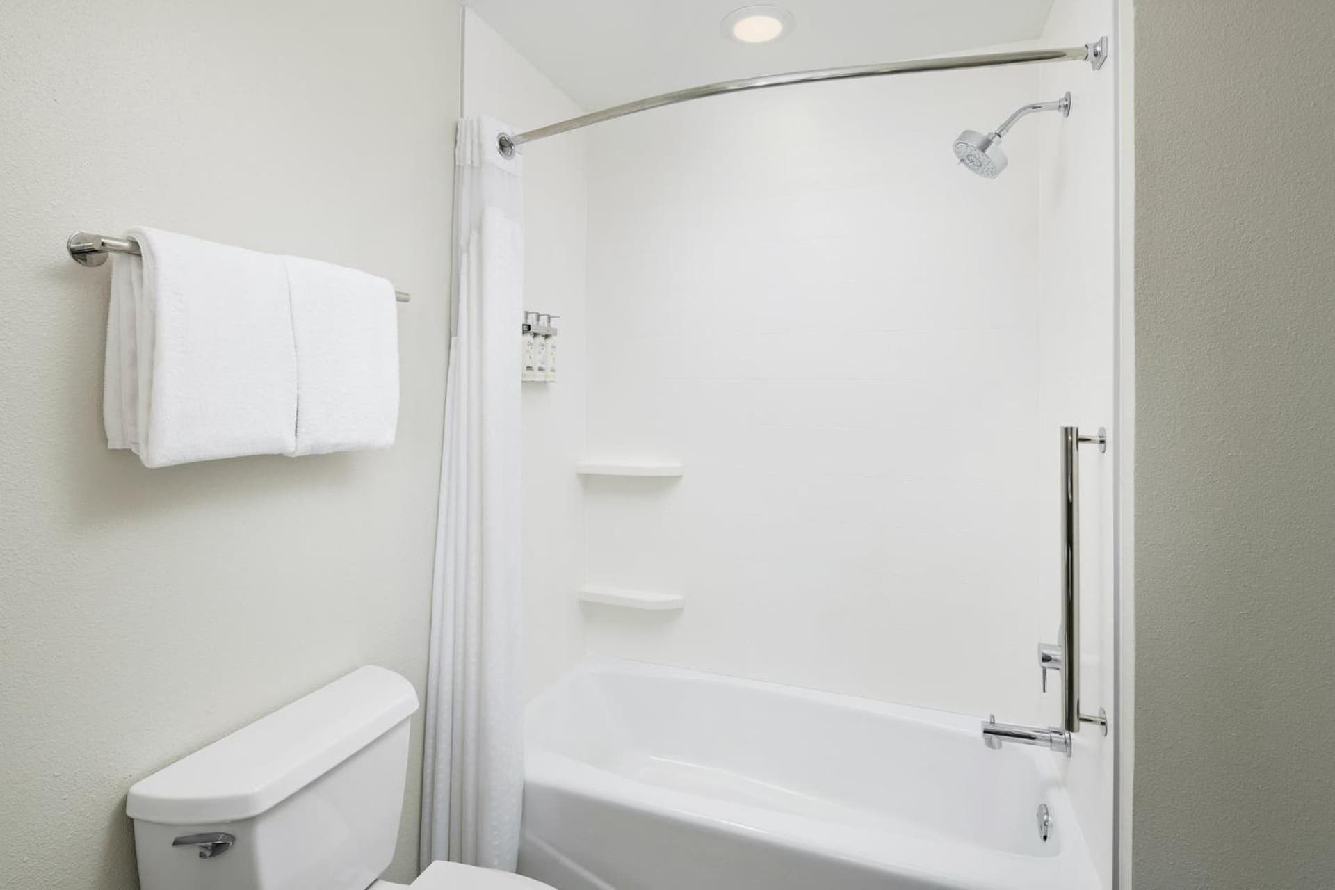Holiday Inn Express Hotel & Suites Port St. Lucie West by IHG gallery photo in Port Saint Lucie, FL — image 52