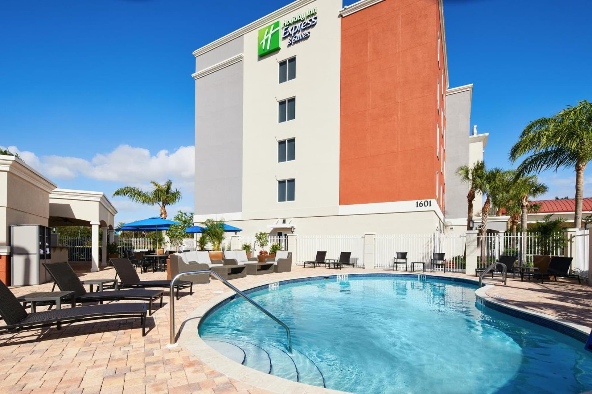 Holiday Inn Express Hotel & Suites Port St. Lucie West by IHG gallery photo in Port Saint Lucie, FL — image 36