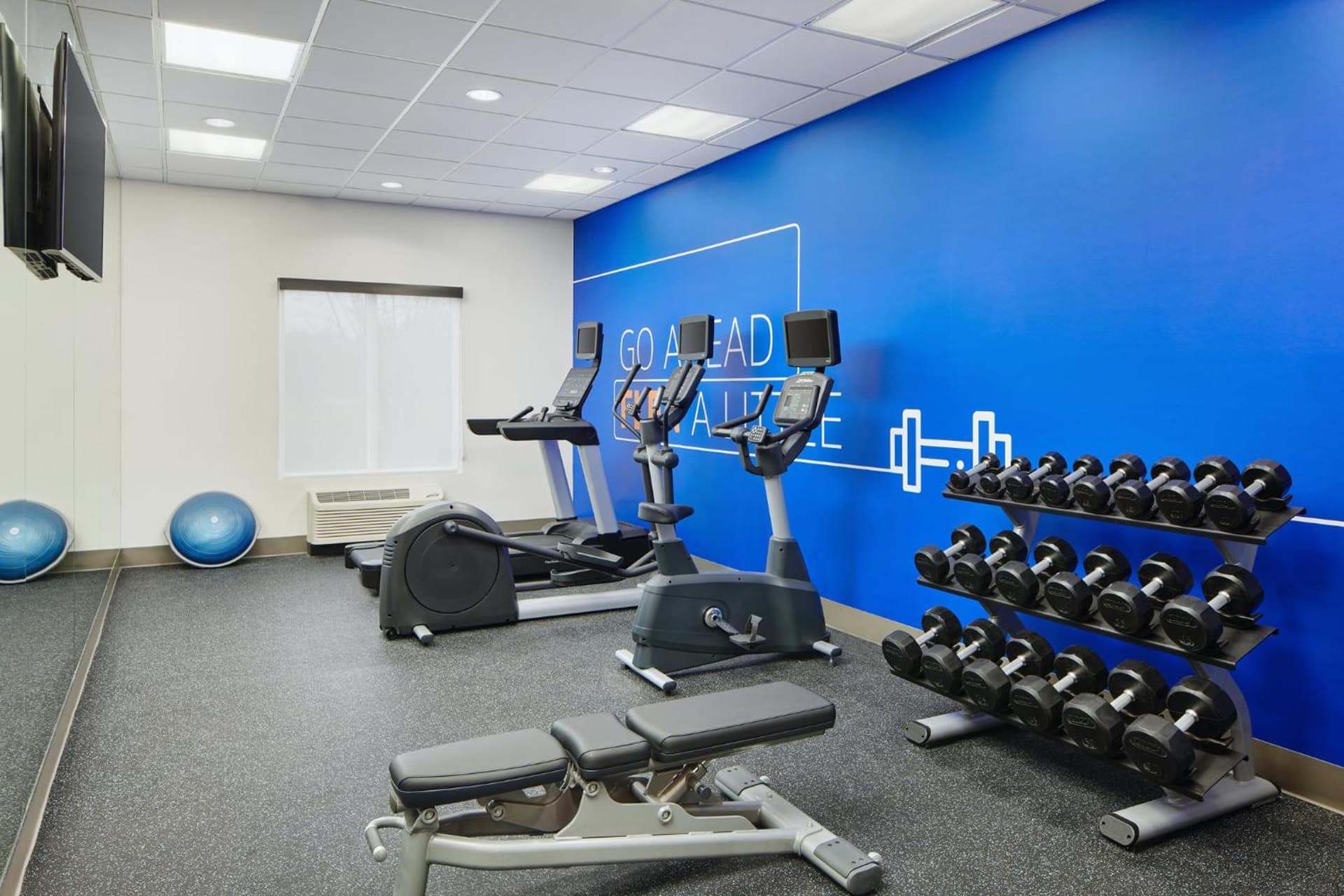 Holiday Inn Express Hotel & Suites Port St. Lucie West by IHG gallery photo in Port Saint Lucie, FL — image 23
