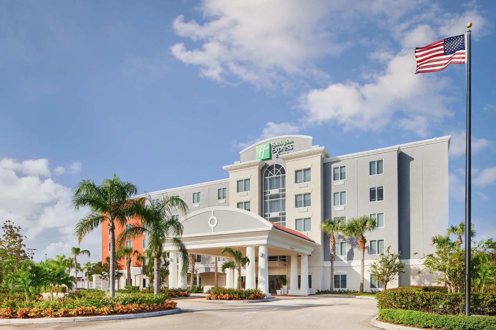 Holiday Inn Express Hotel & Suites Port St. Lucie West by IHG gallery photo in Port Saint Lucie, FL — image 8