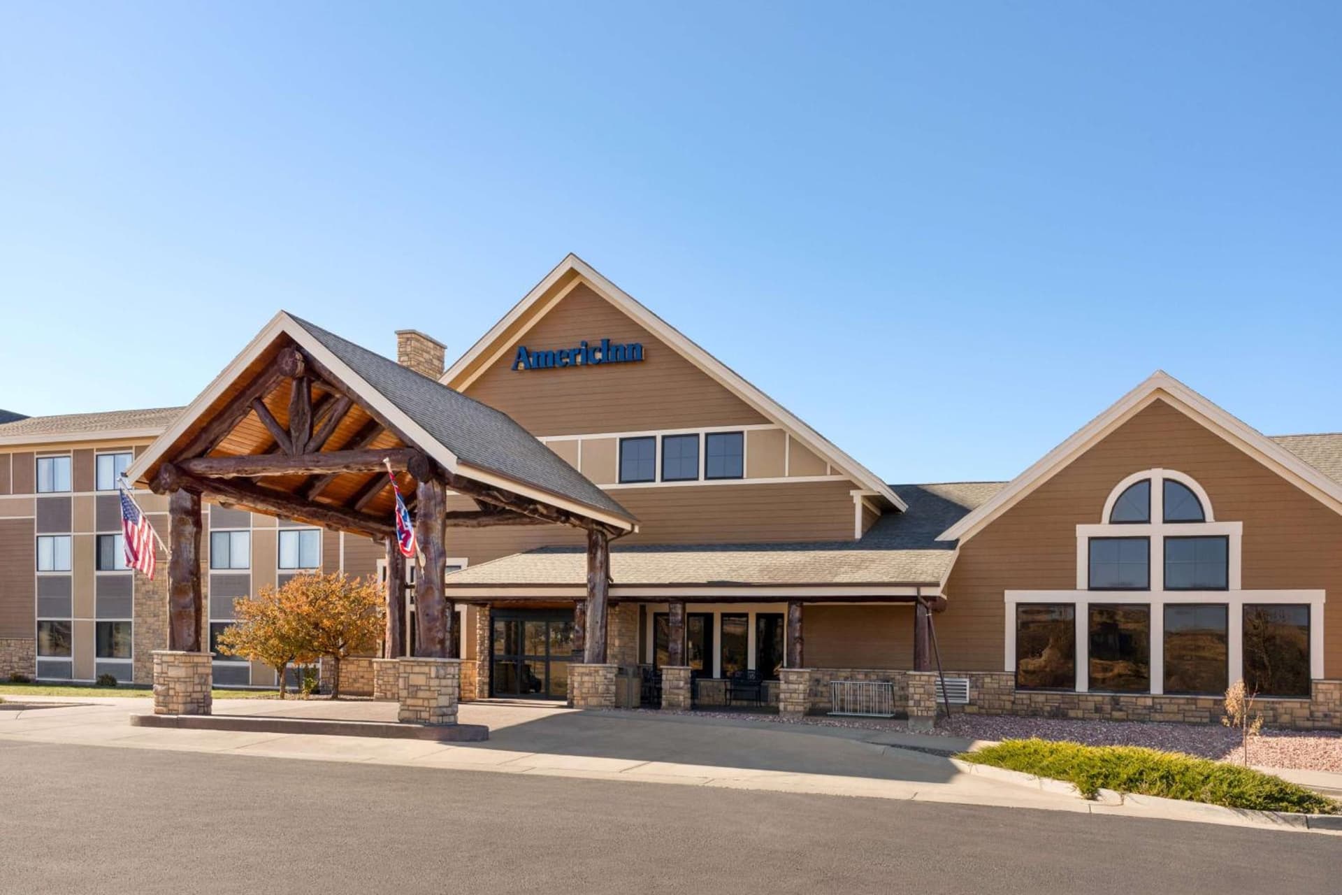 AmericInn by Wyndham Laramie Near University of Wyoming interior in Laramie, WY — gallery photo 2