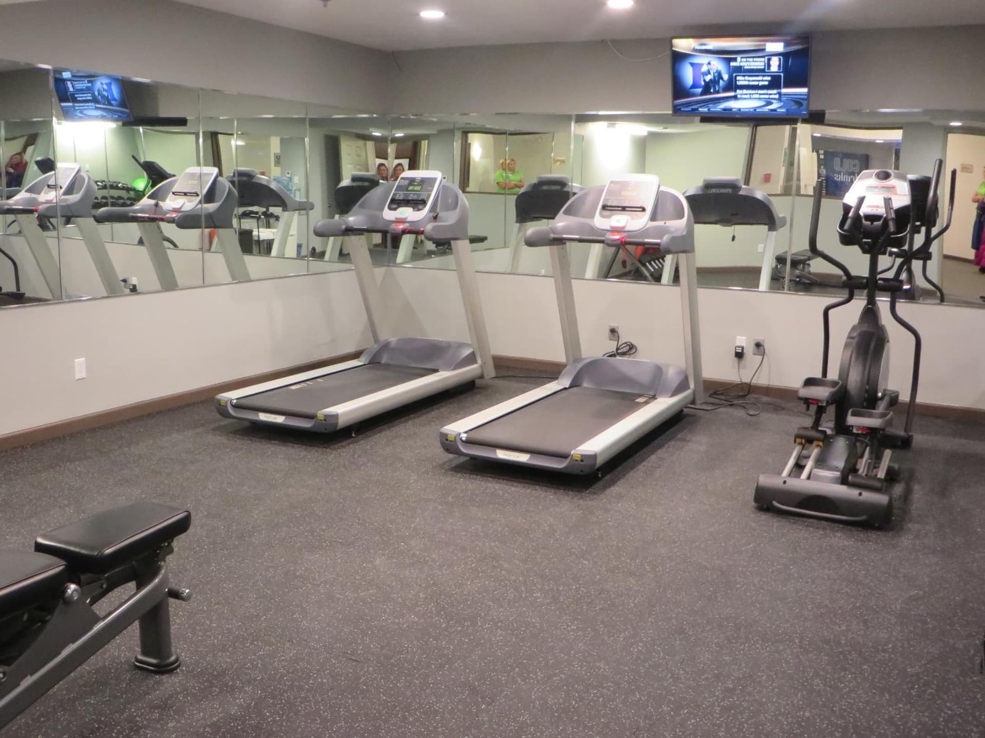 Ivy Court Inn and Suites gallery photo in South Bend, IN — image 14
