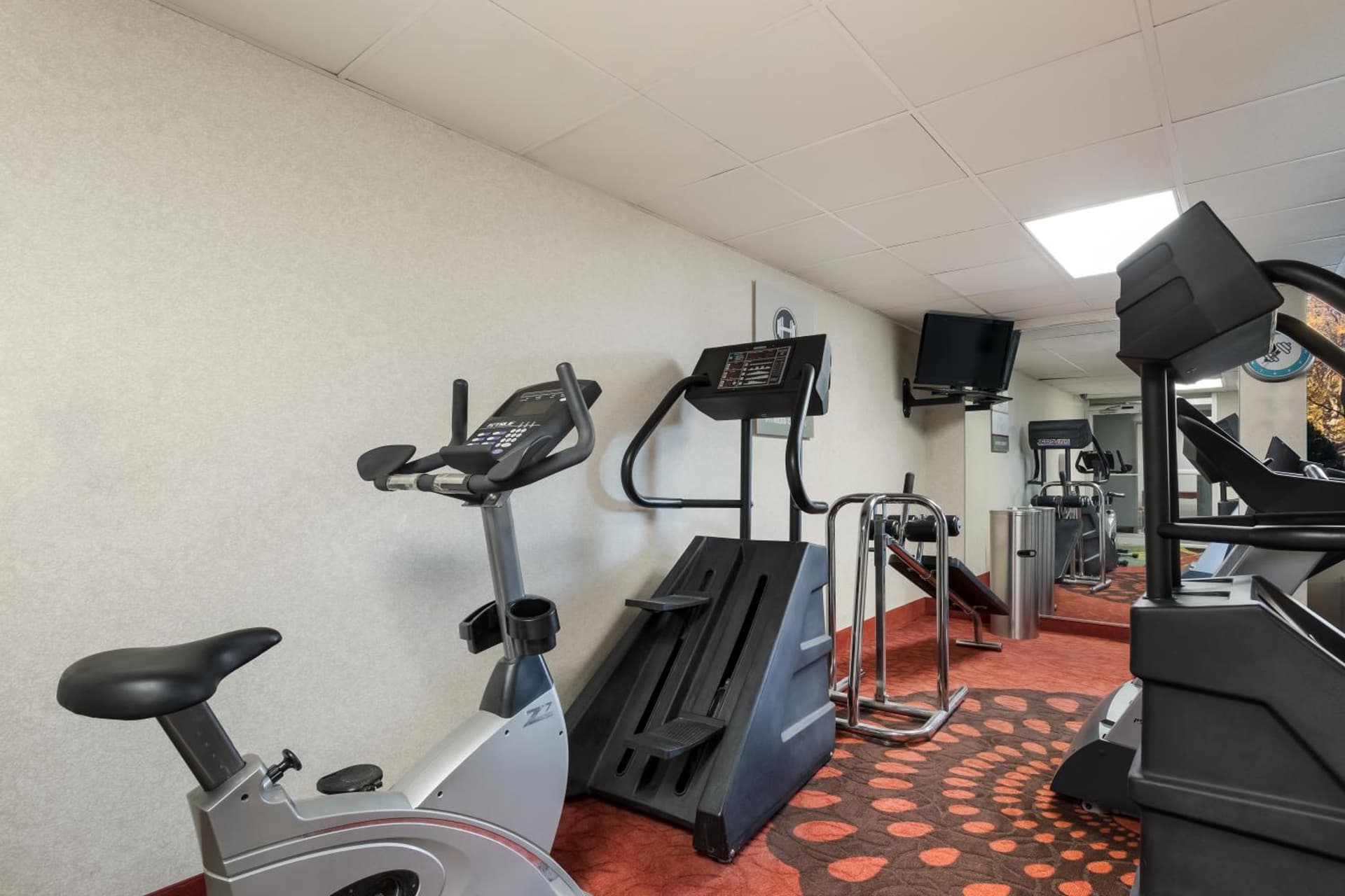 Clarion Hotel & Convention Center Joliet gallery photo in Joliet, IL — image 21