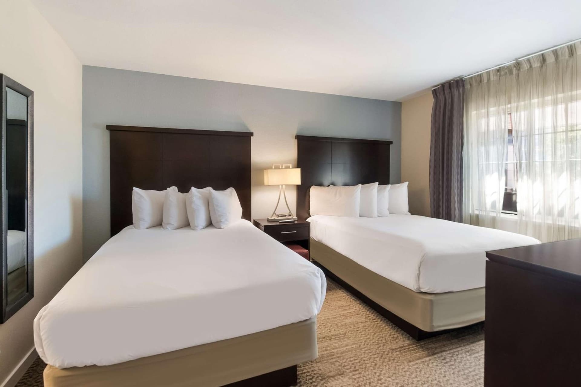 Sonesta ES Suites Dulles Airport gallery photo in Herndon, VA — image 29