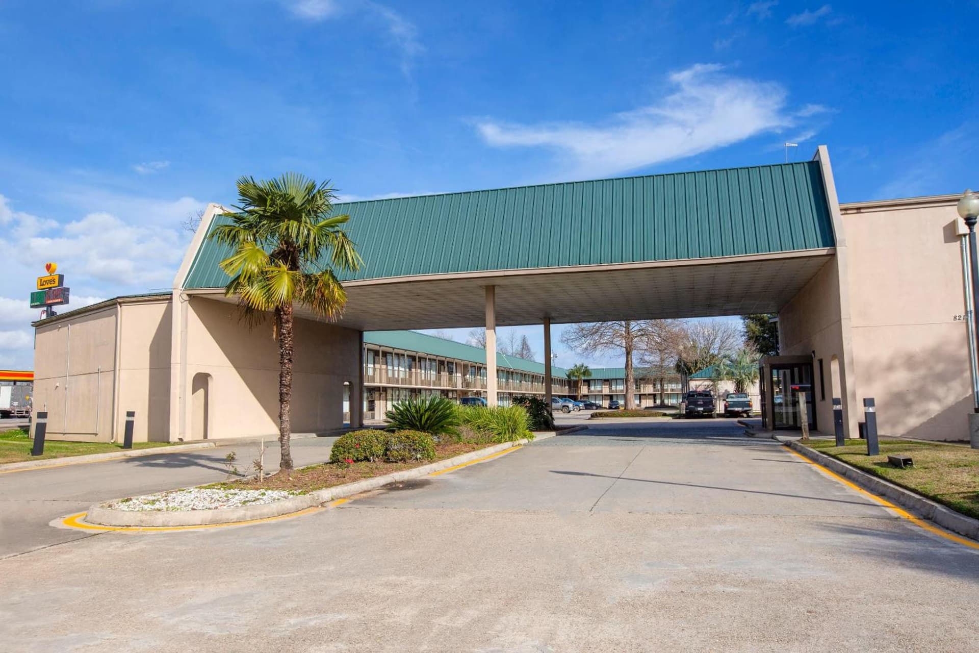 Port Allen Inn featured exterior or lobby in Port Allen, LA — similar hotel
