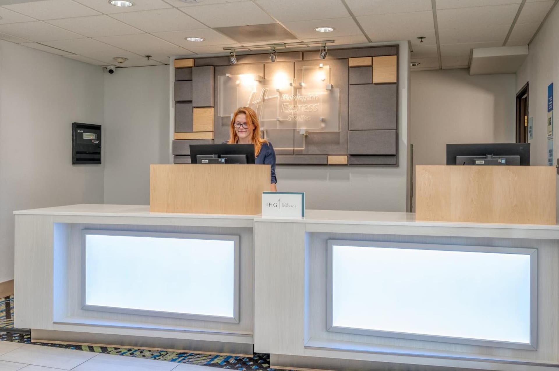 Holiday Inn Express Hotel & Suites Thornburg-S. Fredericksburg by IHG property views in Thornburg — gallery photo 3