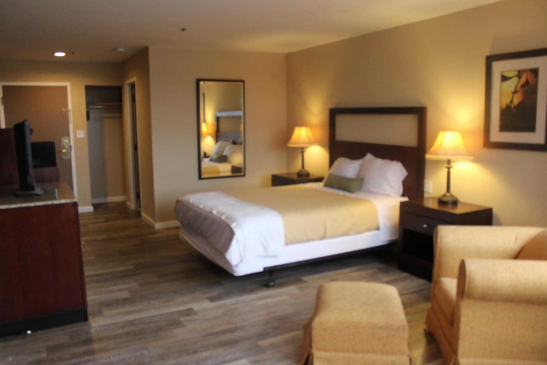 APM Inn and Suites gallery photo in Hagerstown, MD — image 9