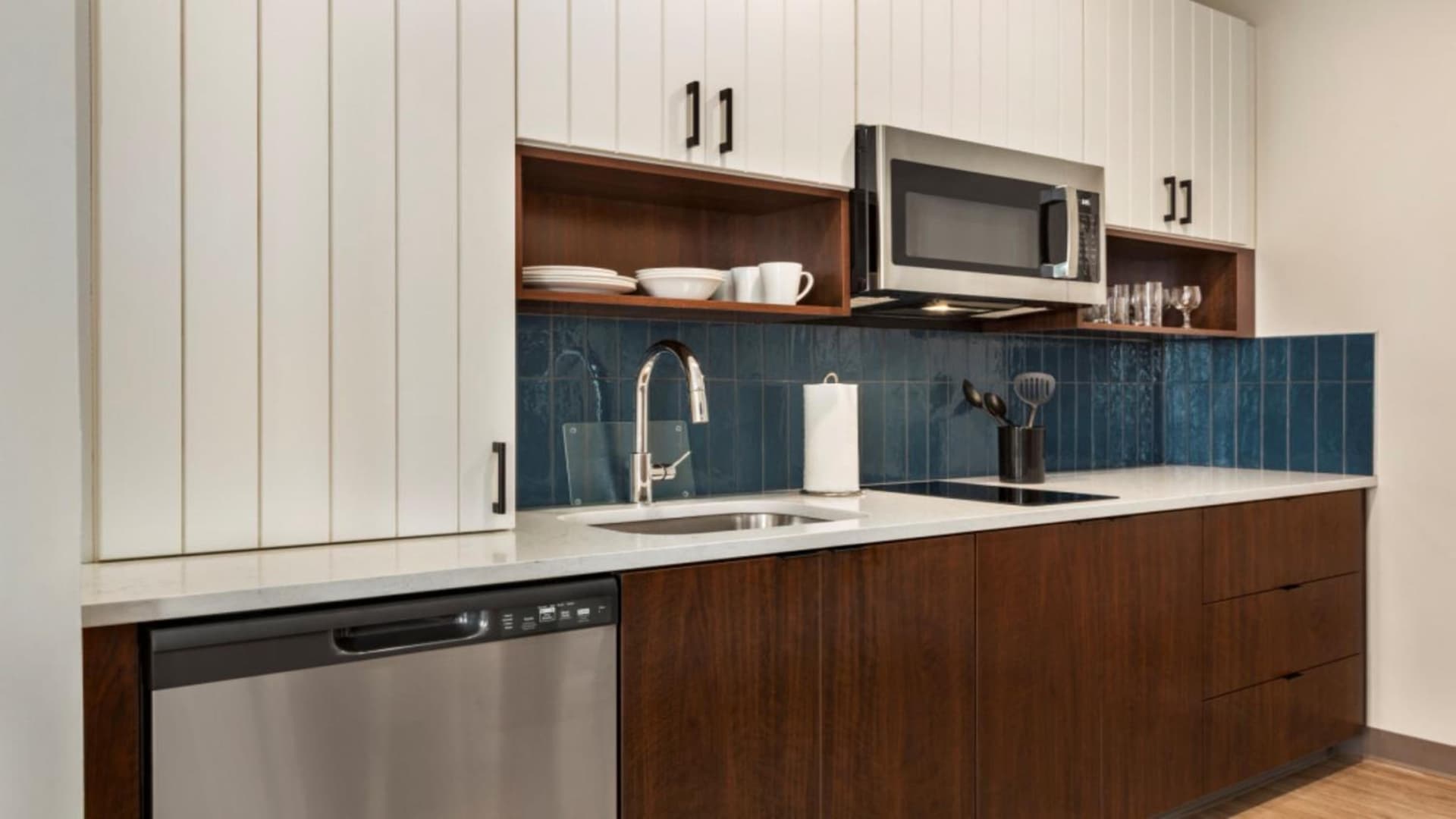 Staybridge Suites - Lexington S Medical Ctr Area by IHG gallery photo in Lexington, KY — image 43
