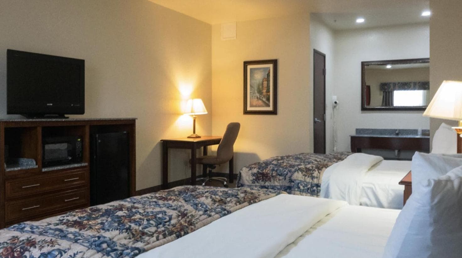 HiWay Inn Express property views in Coalgate, OK — gallery photo 3