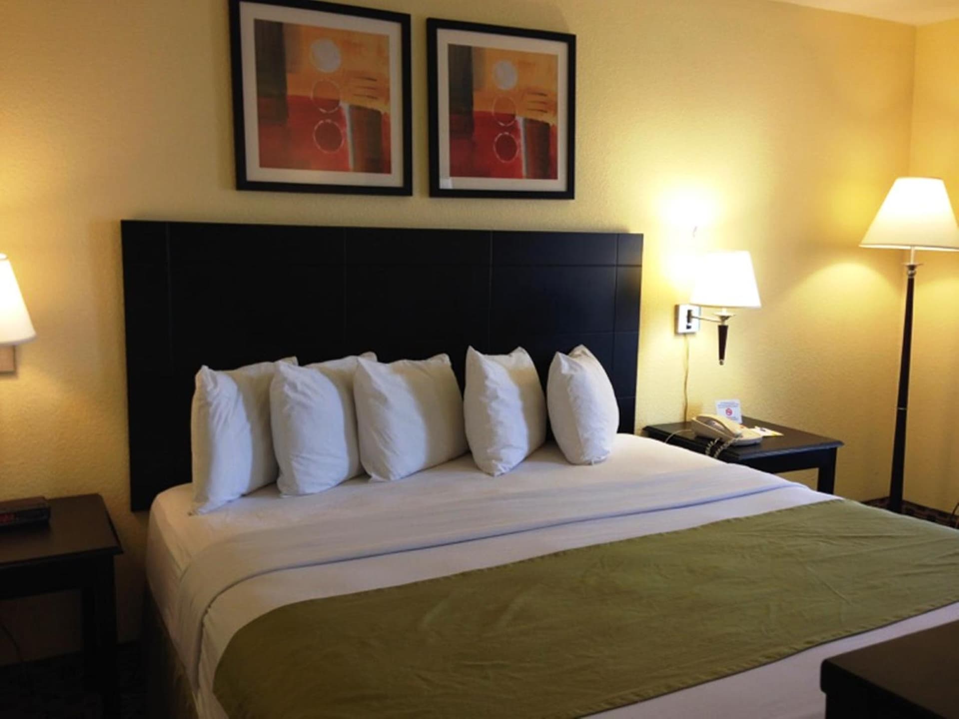 SureStay by Best Western Irving Grapevine DFW North gallery photo in Irving, TX — image 14