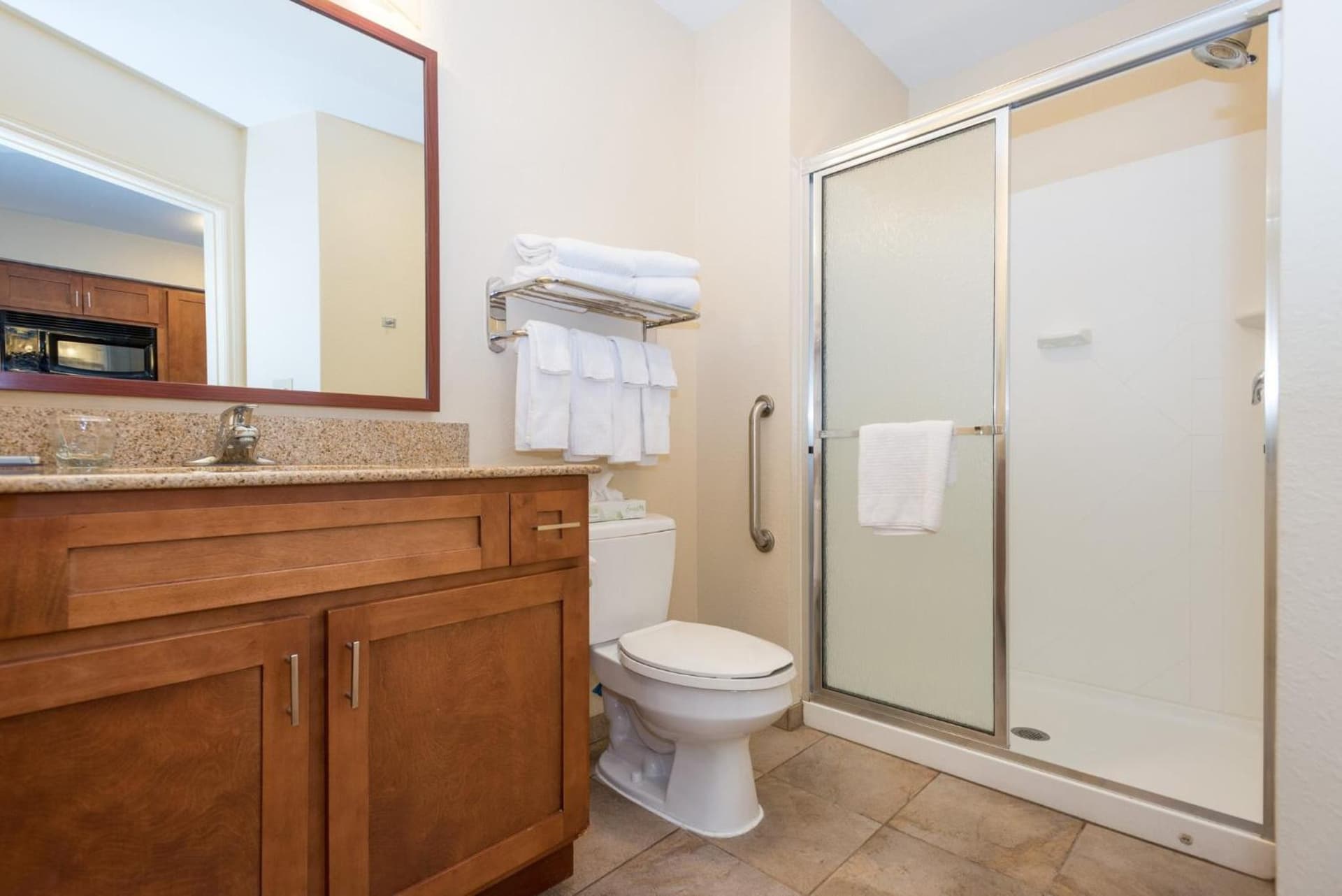 Candlewood Suites Mobile-Downtown by IHG gallery photo in Mobile, AL — image 32