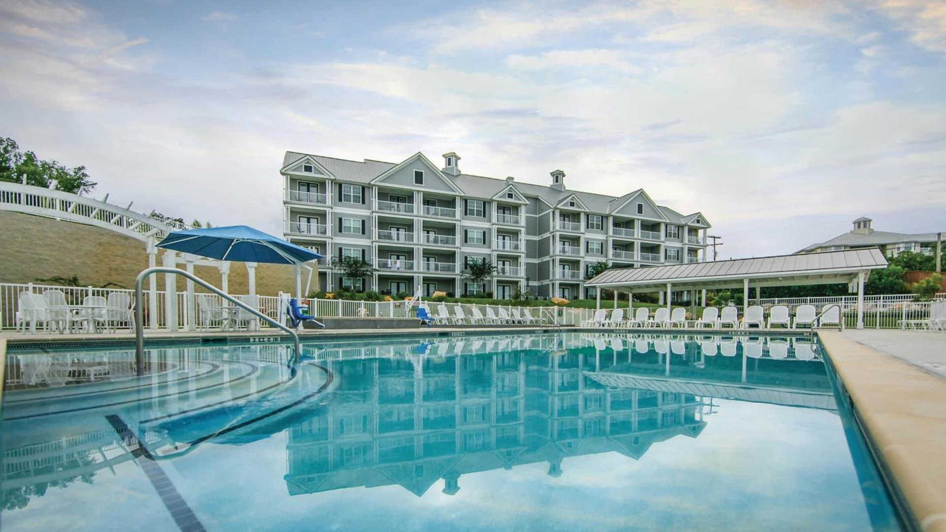 Holiday Inn Club Vacations Hill Country Resort at Canyon Lake property views in Canyon Lake, TX — gallery photo 3