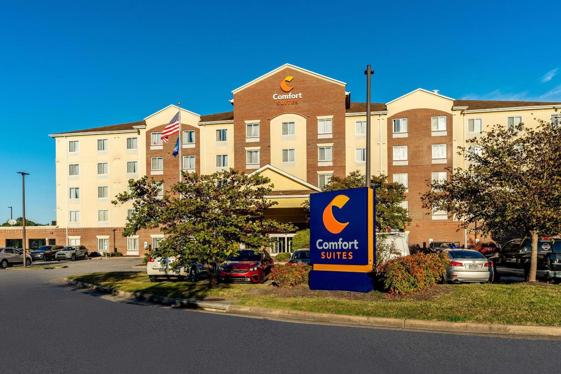 Comfort Suites Suffolk - Chesapeake gallery photo in Suffolk, VA — image 23