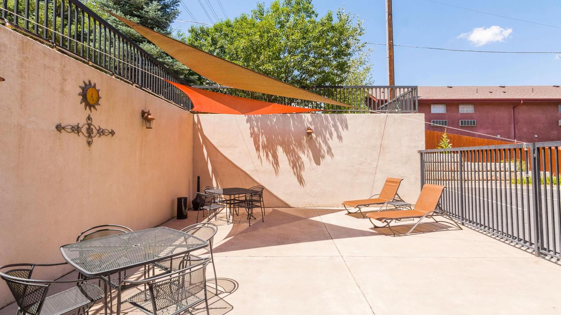 Manitou Pikes Peak Hotel gallery photo in Manitou Springs, CO — image 100