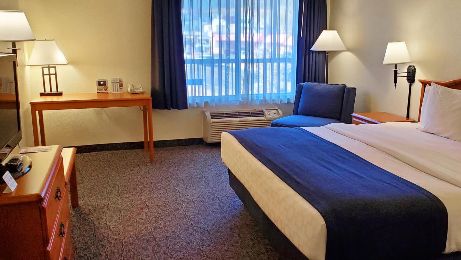 Manitou Pikes Peak Hotel gallery photo in Manitou Springs, CO — image 24