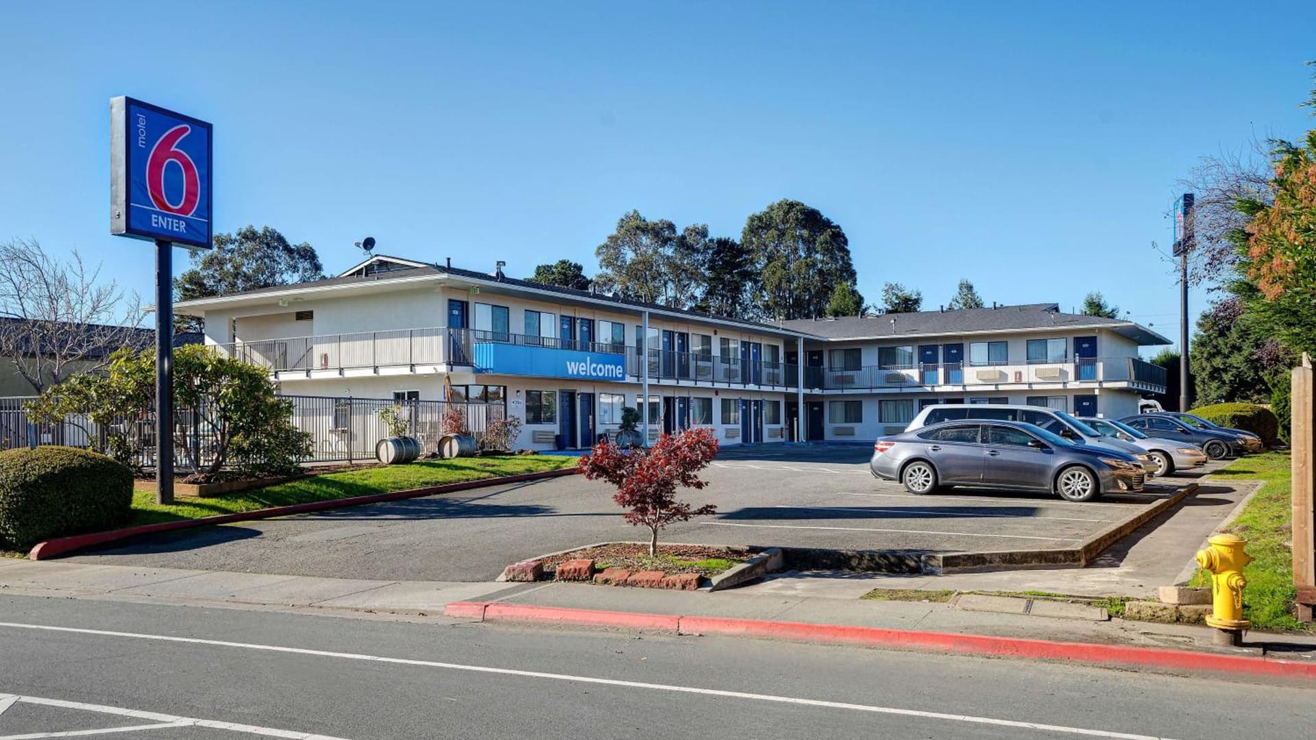 Motel 6-Arcata, CA Cal Poly Humboldt featured exterior or lobby in Arcata, CA — similar hotel