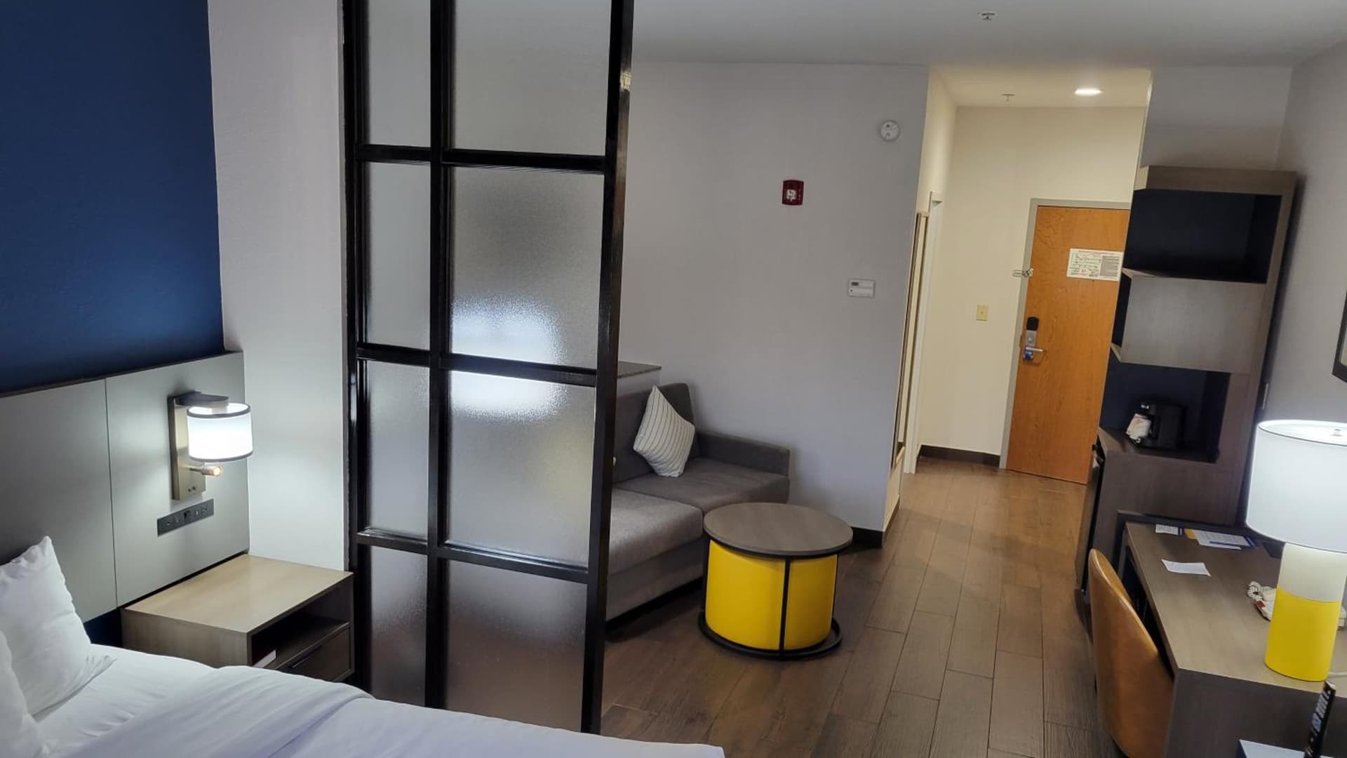 Comfort Suites Macon Northwest interior in Macon, GA — gallery photo 2