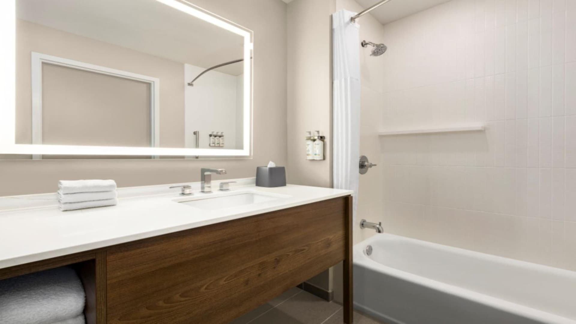 Staybridge Suites - Lexington S Medical Ctr Area by IHG gallery photo in Lexington, KY — image 35