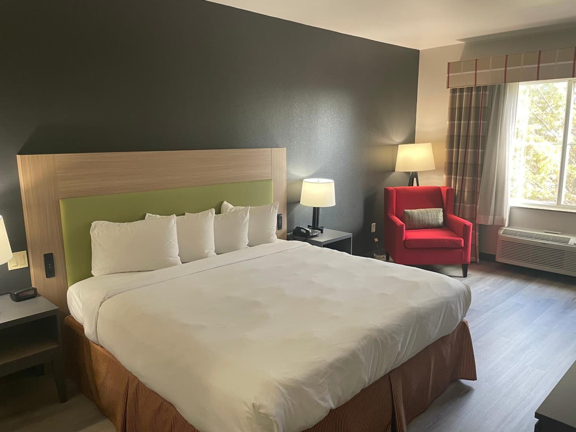Country Inn & Suites by Radisson, College Station, TX gallery photo in College Station, TX — image 29