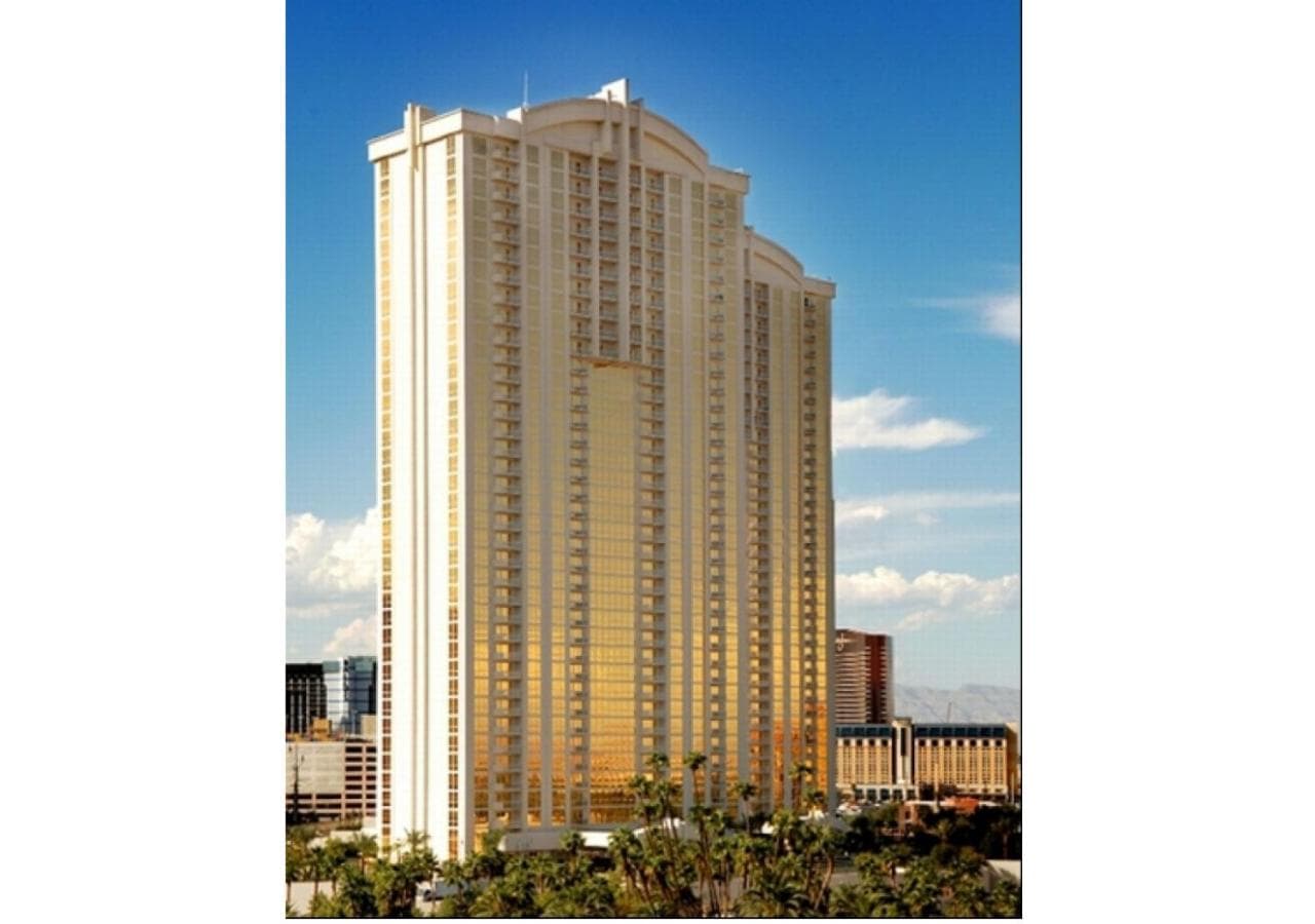 Private Studio - No Resort Fee - The Signature at MGM Grand Tower B featured exterior or lobby in Las Vegas, NV — similar hotel