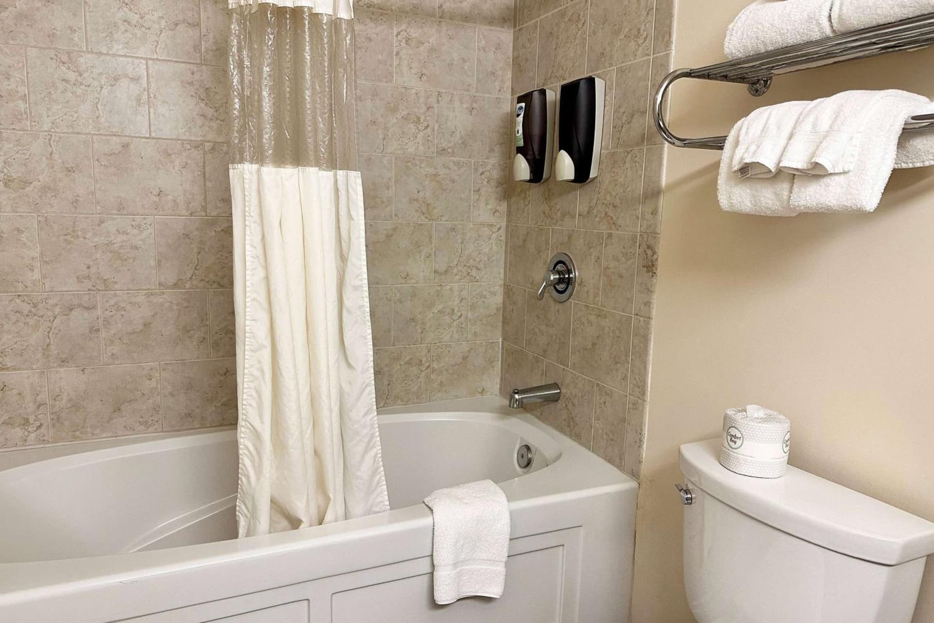 Chicago South Loop Hotel interior in Chicago, IL — gallery photo 2