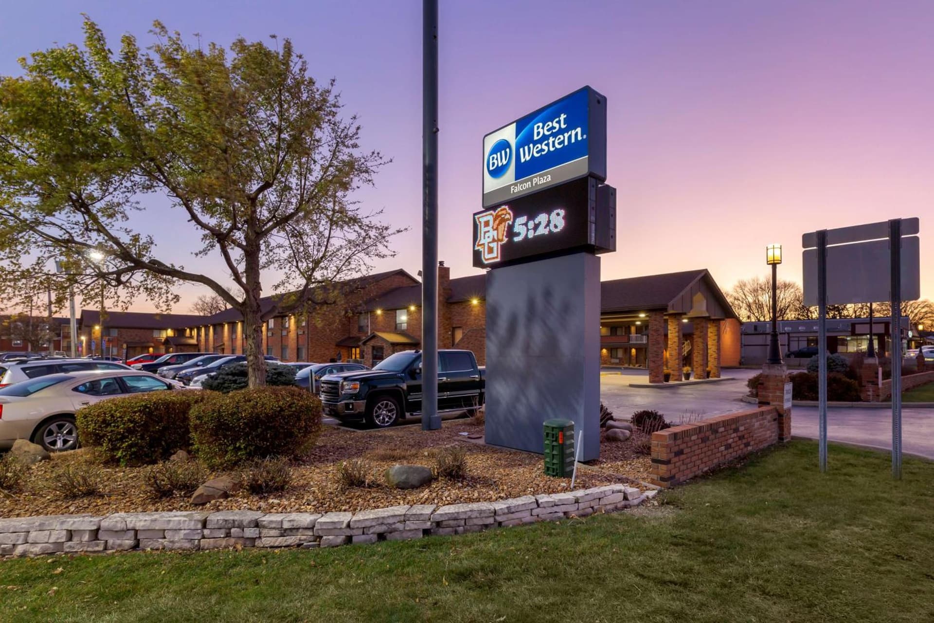 Best Western Falcon Plaza - Bowling Green property views in Bowling Green, OH — gallery photo 3