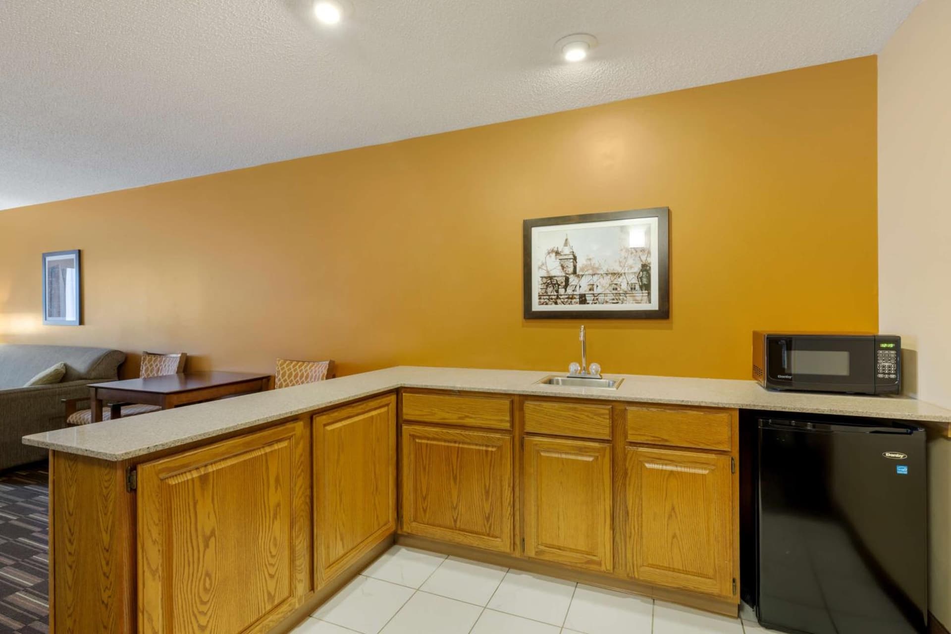 Best Western Falcon Plaza - Bowling Green gallery photo in Bowling Green, OH — image 16