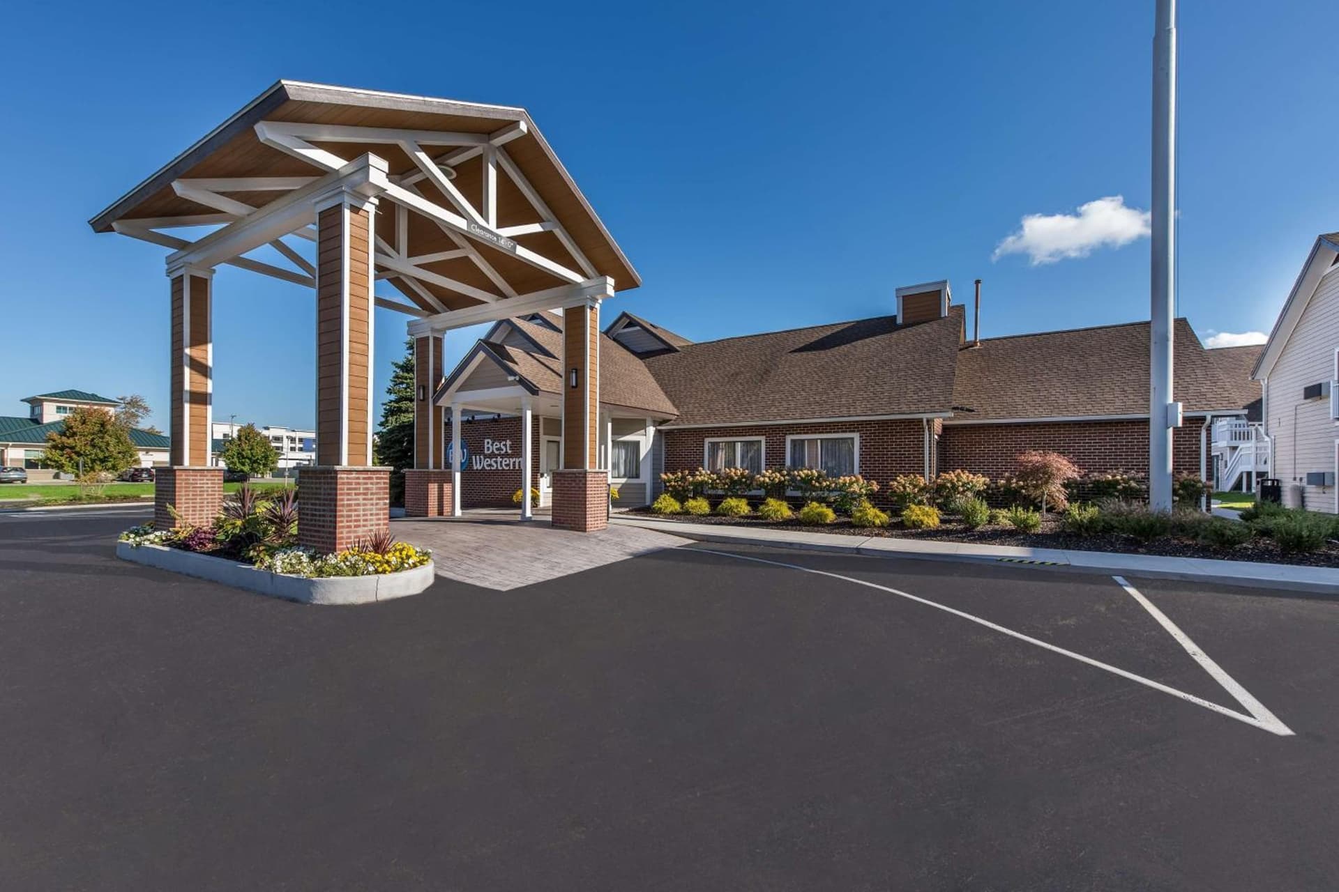 Best Western Fishkill Inn & Suites property views in Fishkill, NY — gallery photo 3