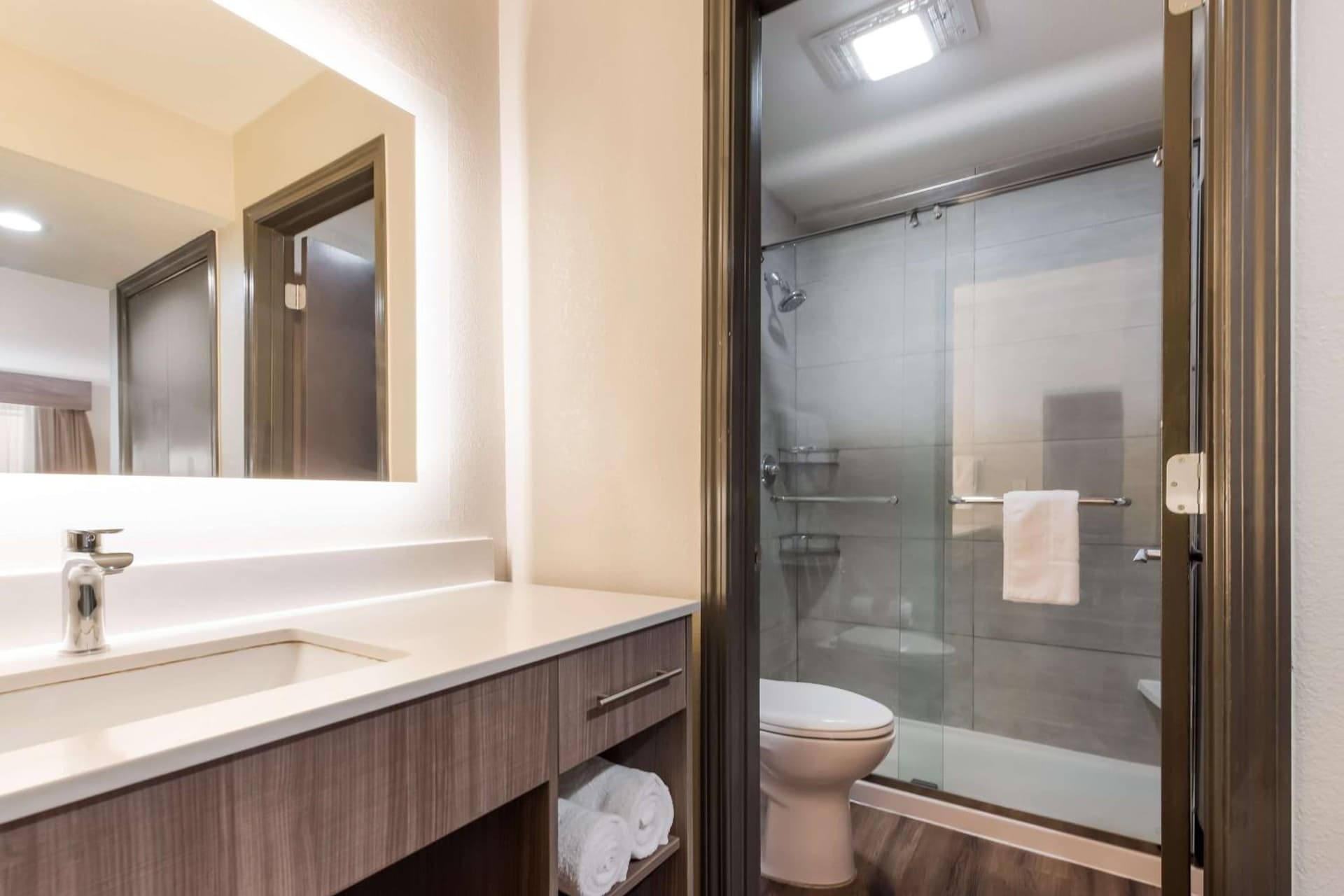 Best Western Fishkill Inn & Suites gallery photo in Fishkill, NY — image 17