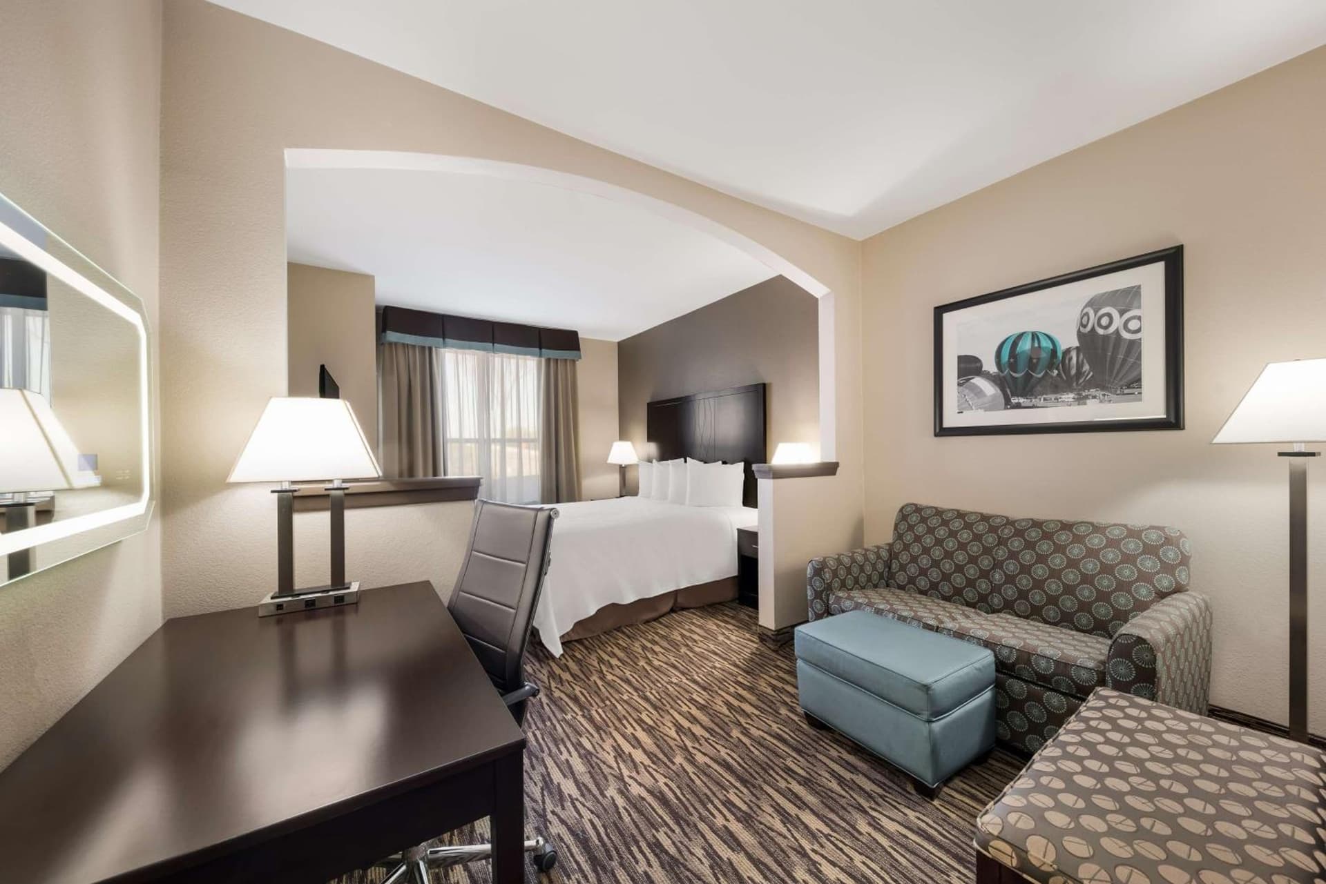 Comfort Suites Plano East - Richardson gallery photo in Plano, TX — image 7