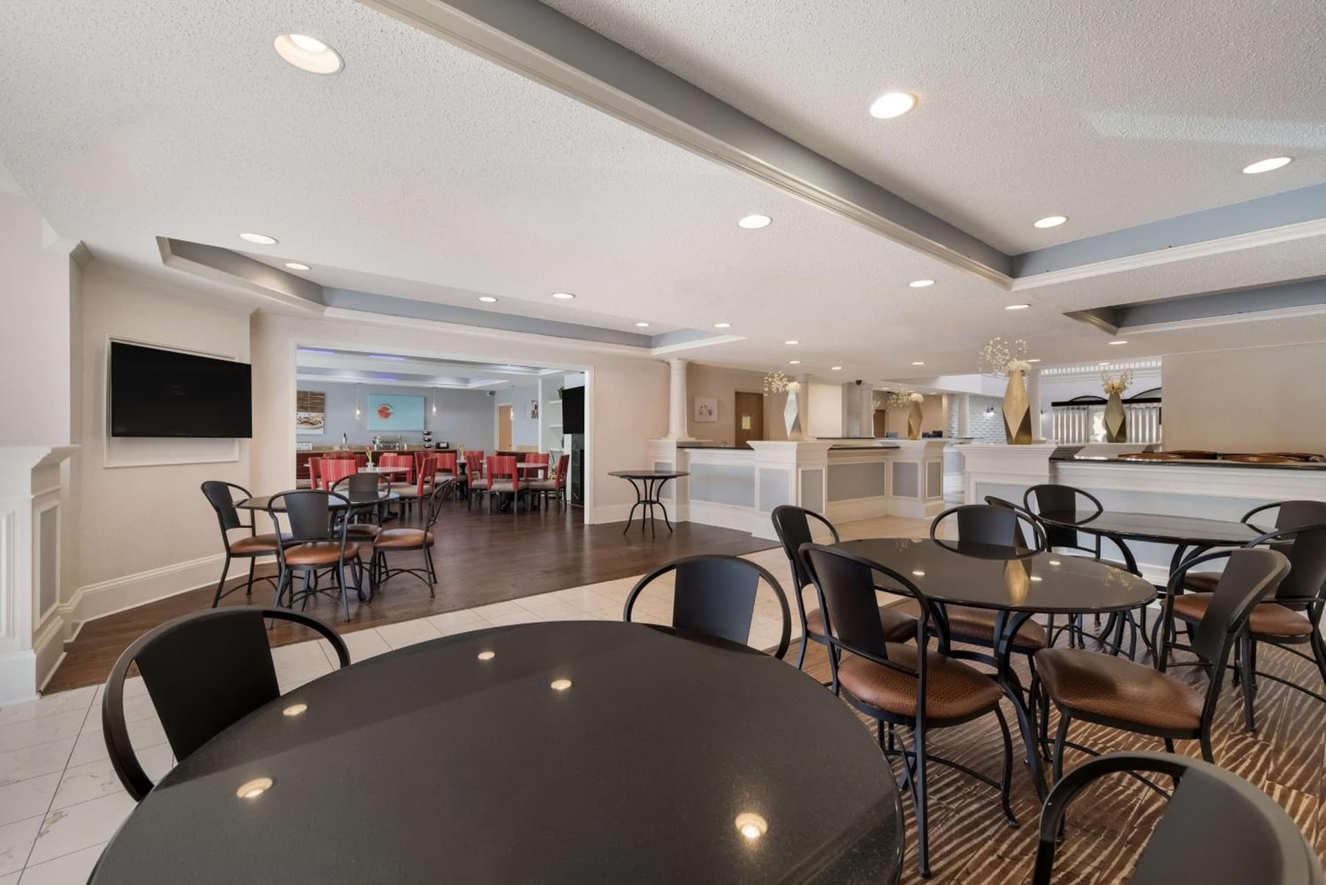 Comfort Suites Plano East - Richardson gallery photo in Plano, TX — image 16