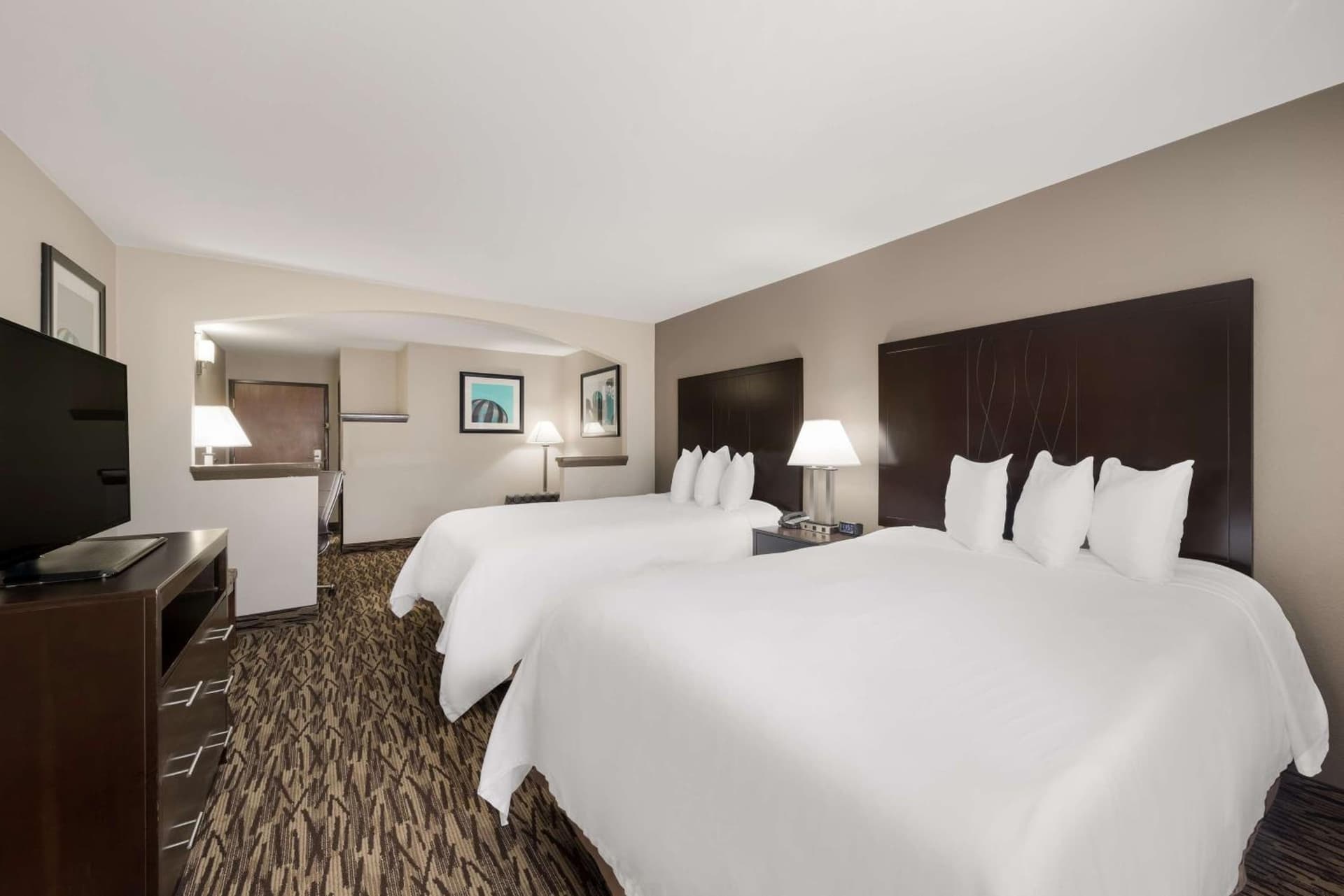 Comfort Suites Plano East - Richardson interior in Plano, TX — gallery photo 2