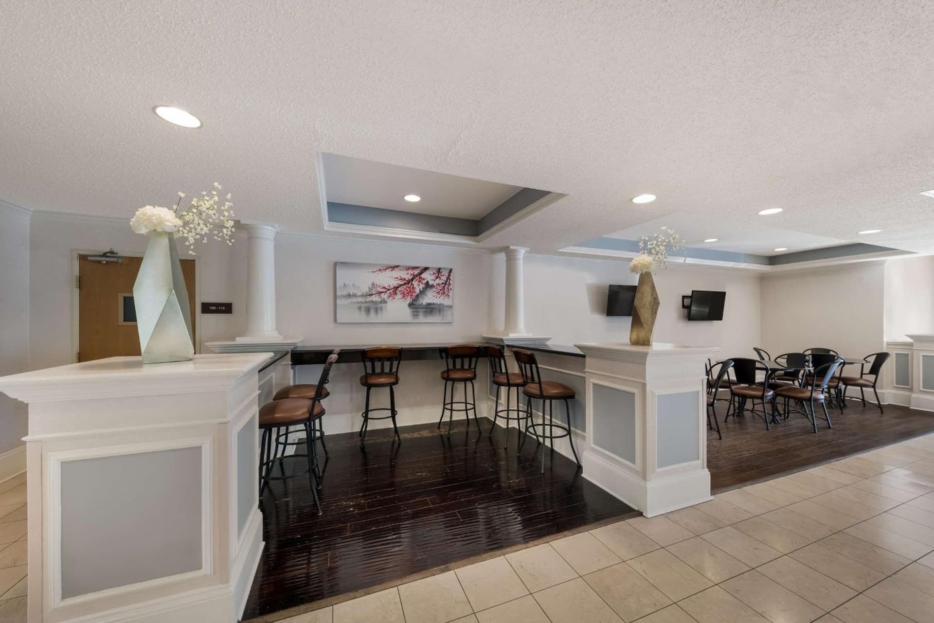 Comfort Suites Plano East - Richardson gallery photo in Plano, TX — image 26