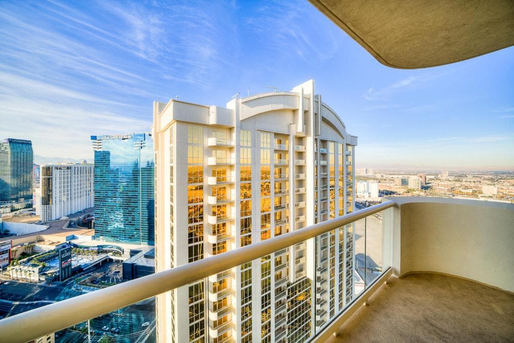 Jet Luxury at The Signature Condo Hotel gallery photo in Las Vegas, NV — image 58