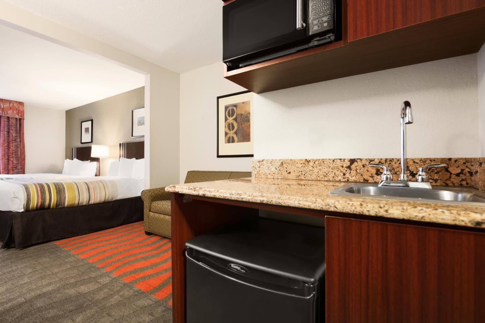 Country Inn & Suites by Radisson, Dearborn, MI gallery photo in Dearborn, MI — image 31