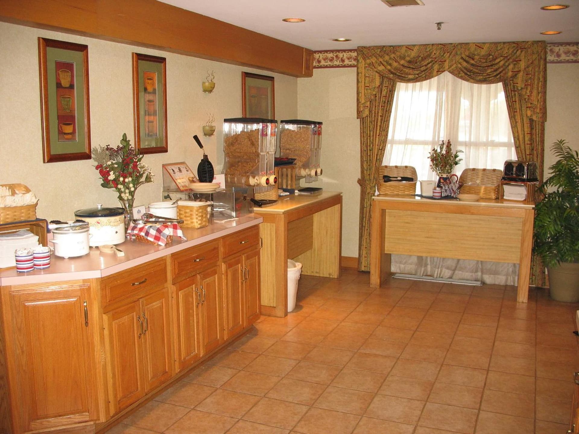 Country Inn & Suites by Radisson, Holland, MI gallery photo in Holland, MI — image 13