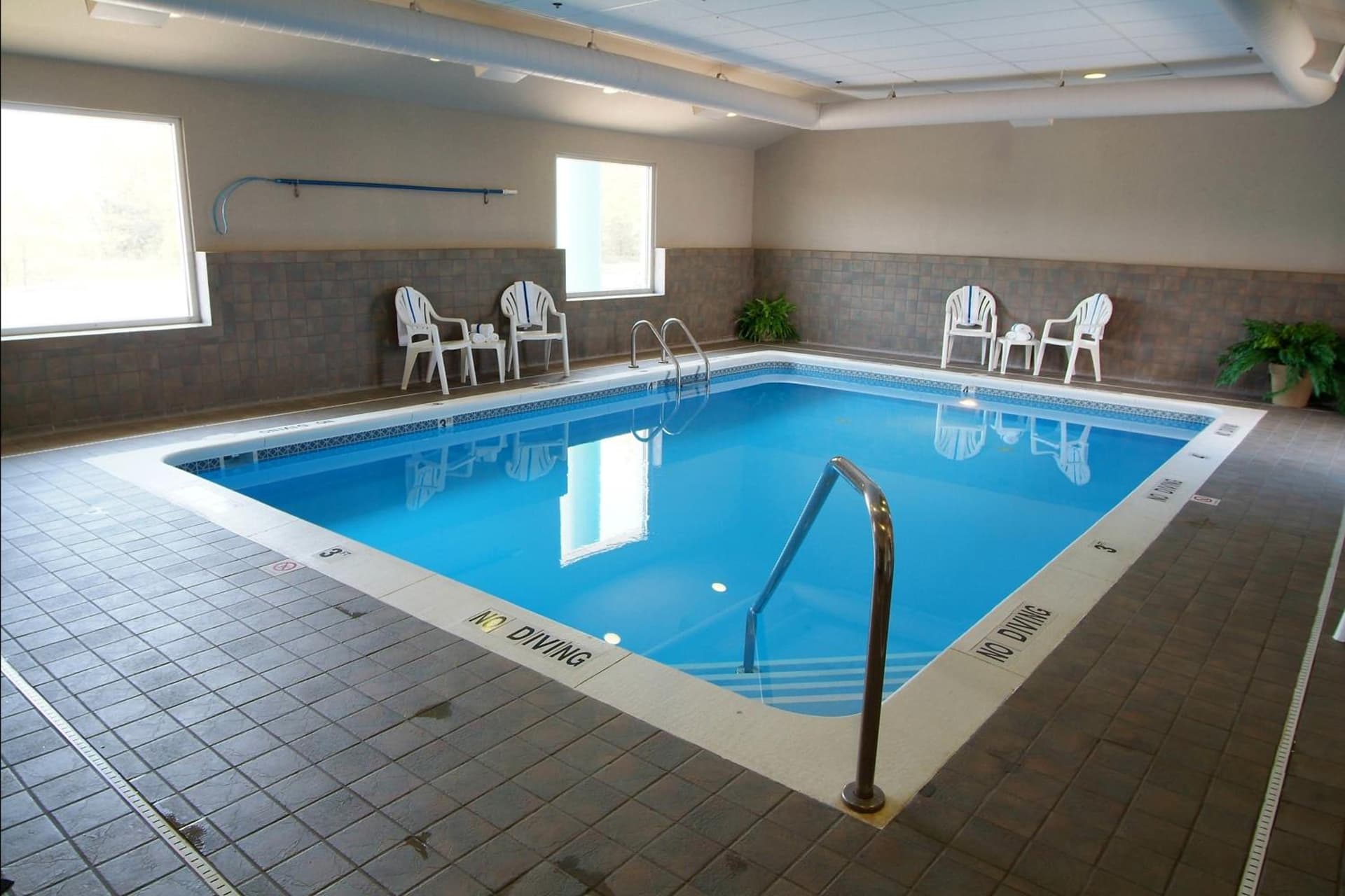 Country Inn & Suites by Radisson, Holland, MI gallery photo in Holland, MI — image 37