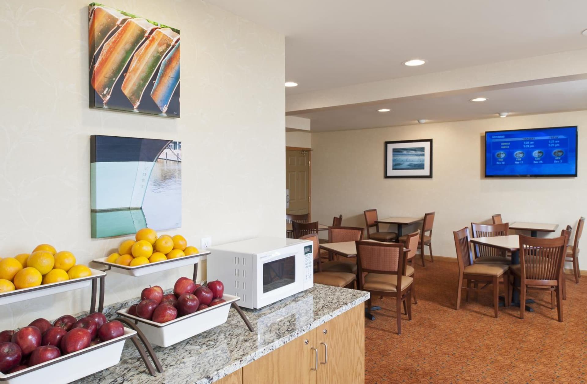 Country Inn & Suites by Radisson, Holland, MI property views in Holland, MI — gallery photo 3