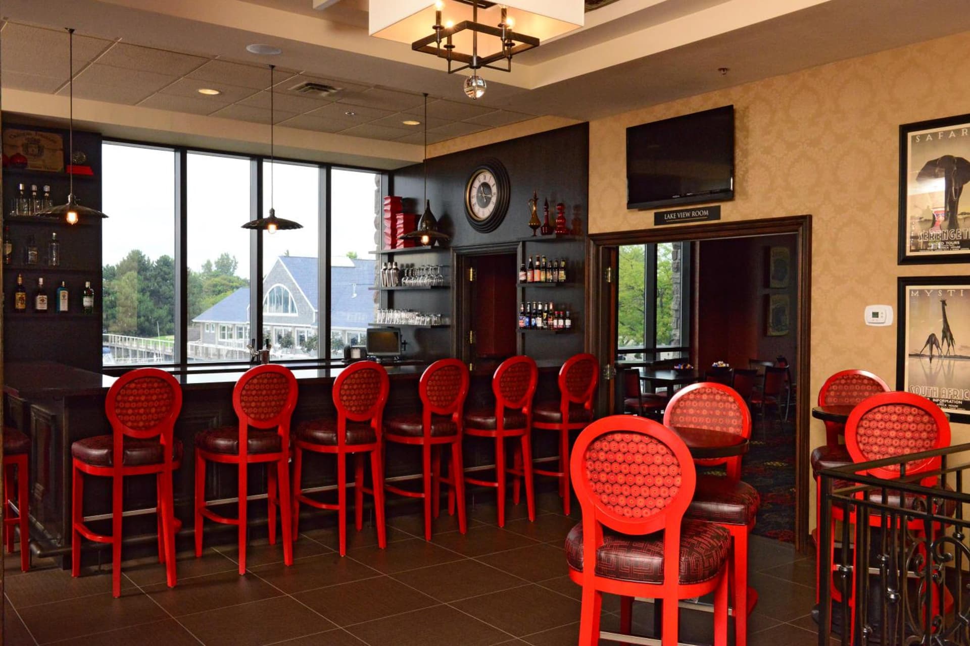 Shoreline Inn & Conference Center, an Ascend Collection Hotel gallery photo in Muskegon, MI — image 6