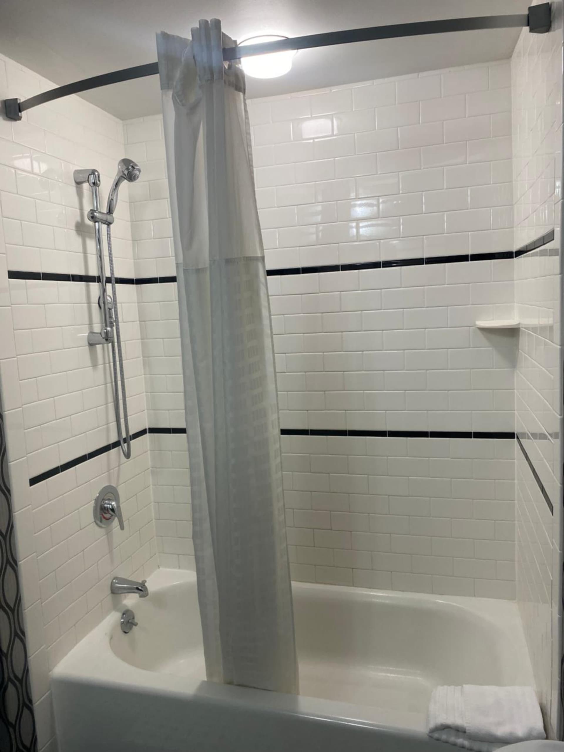 Park Manor Hotel property views in Clifton Park, NY — gallery photo 3