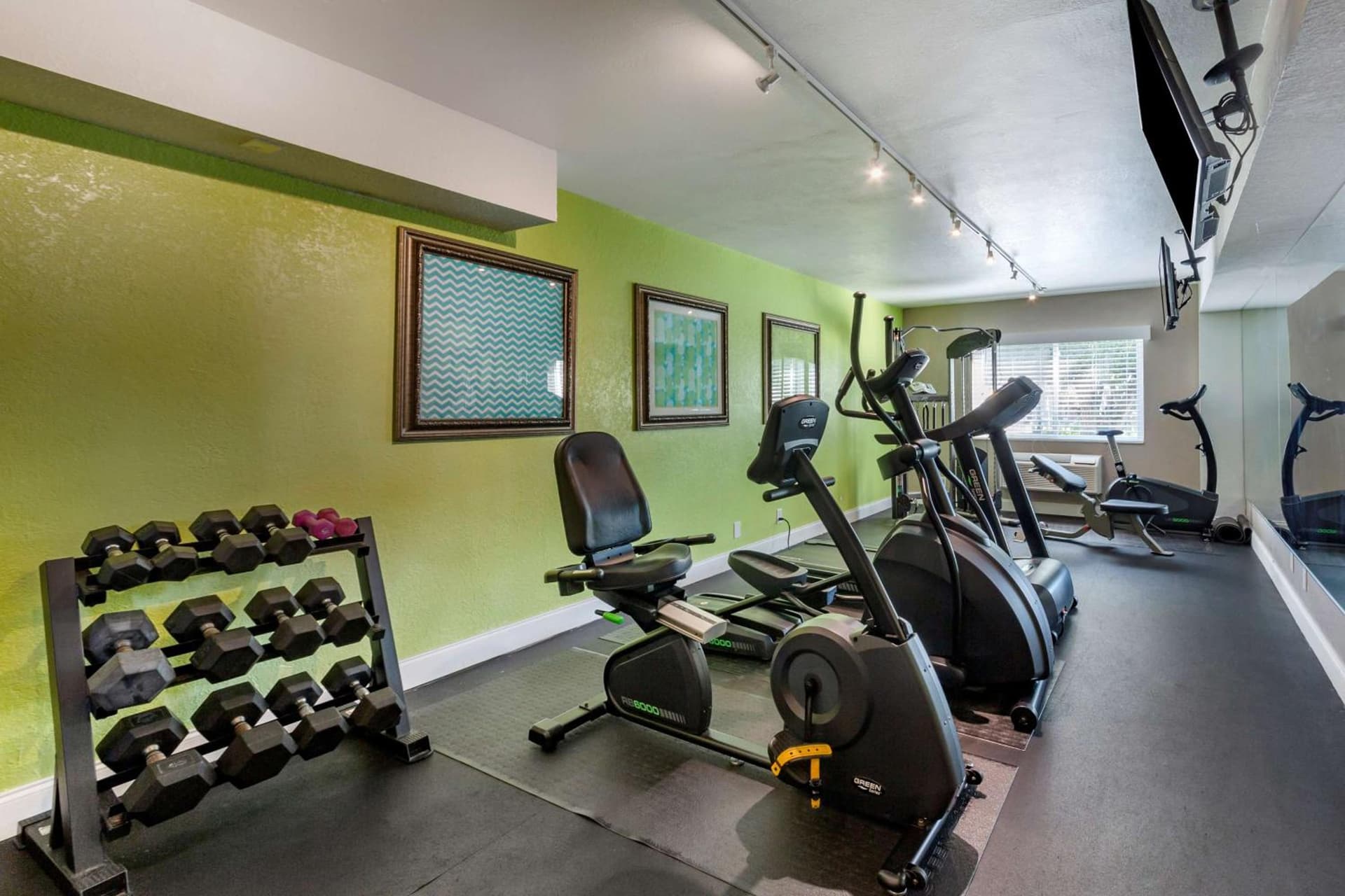 Best Western Palm Beach Lakes gallery photo in West Palm Beach, FL — image 17