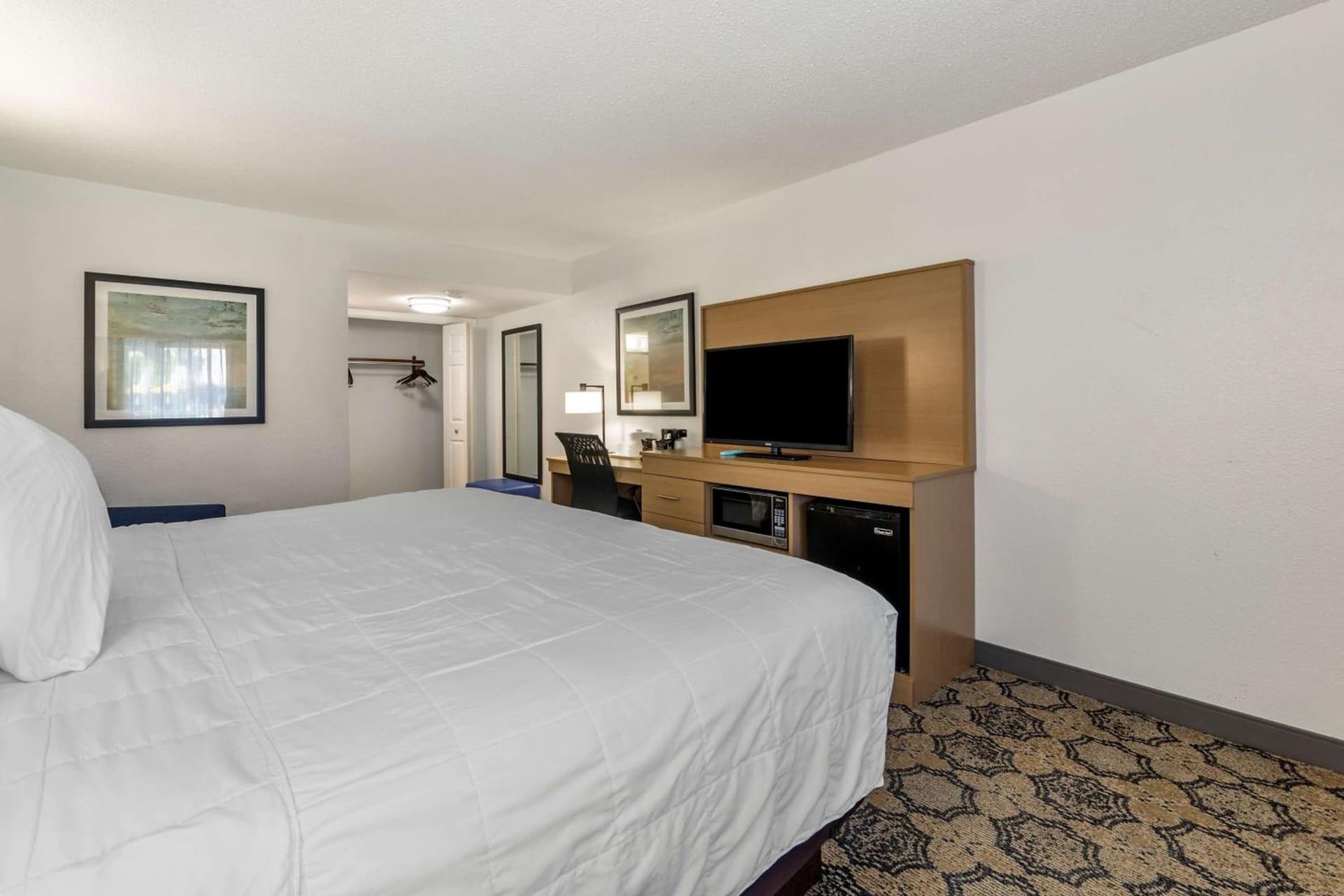 Best Western Palm Beach Lakes gallery photo in West Palm Beach, FL — image 20
