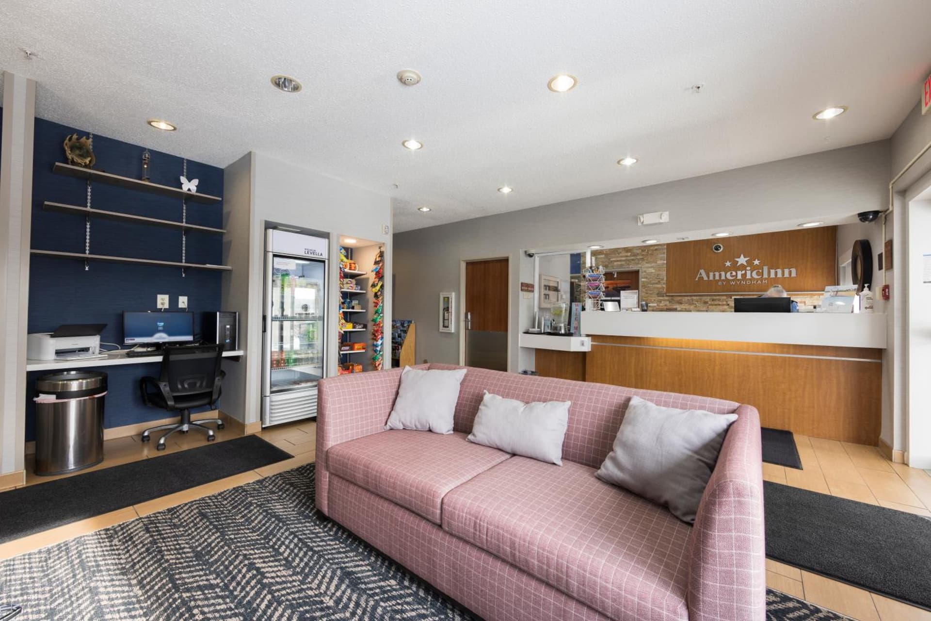 AmericInn by Wyndham Duluth gallery photo in Duluth, MN — image 32